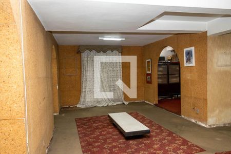 Casa à venda com 403m², 3 quartos e 4 vagas Casa à venda com 403m², 3 quartos e 4 vagasEscritório