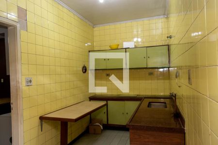 Casa à venda com 403m², 3 quartos e 4 vagas Casa à venda com 403m², 3 quartos e 4 vagasCozinha