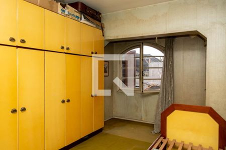 Casa à venda com 403m², 3 quartos e 4 vagas Casa à venda com 403m², 3 quartos e 4 vagasQuarto 3