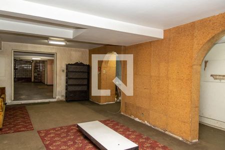 Casa à venda com 403m², 3 quartos e 4 vagas Casa à venda com 403m², 3 quartos e 4 vagasEscritório