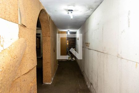 Casa à venda com 403m², 3 quartos e 4 vagas Casa à venda com 403m², 3 quartos e 4 vagasEscritório