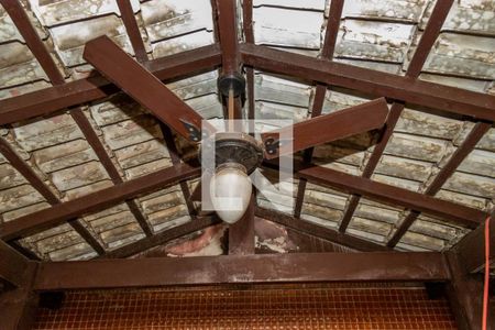 Casa à venda com 403m², 3 quartos e 4 vagas Casa à venda com 403m², 3 quartos e 4 vagasQuintal gourmet