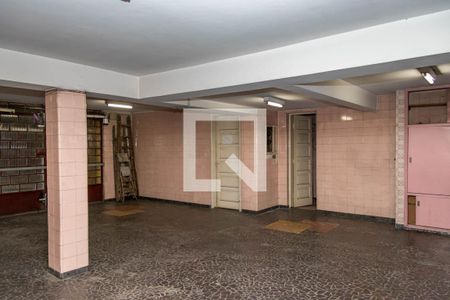 Casa à venda com 403m², 3 quartos e 4 vagas Casa à venda com 403m², 3 quartos e 4 vagasGaragem