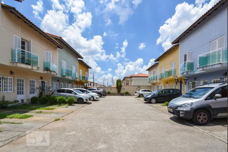 Casa de condomínio à venda com 80m², 2 quartos e 2 vagasRua do Condomínio