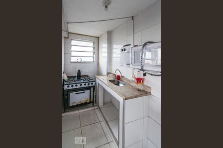 Apartamento à venda com 70m², 2 quartos e 1 vaga Apartamento à venda com 70m², 2 quartos e 1 vagaÁrea comum - Salão de festas