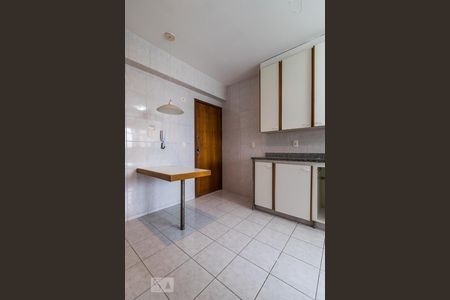 Apartamento à venda com 70m², 2 quartos e 1 vaga Apartamento à venda com 70m², 2 quartos e 1 vagaCozinha - Entrada de serviço
