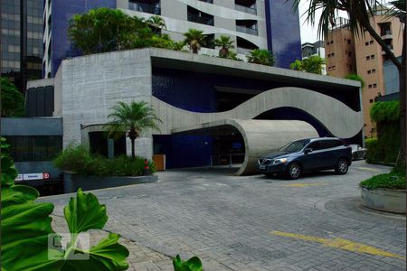 Apartamento para alugar com 44m², 1 quarto e 1 vaga