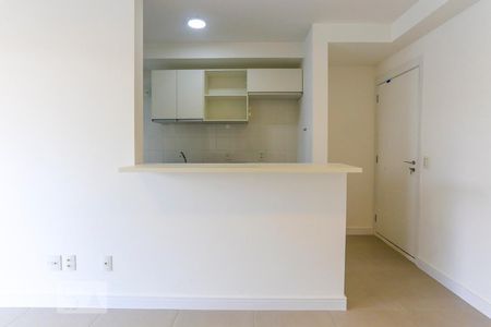 Apartamento à venda com 68m², 2 quartos e 1 vaga Apartamento à venda com 68m², 2 quartos e 1 vagaCozinha