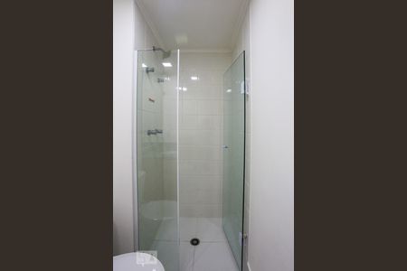 Apartamento à venda com 68m², 2 quartos e 1 vaga Apartamento à venda com 68m², 2 quartos e 1 vagaBanheiro da Suite