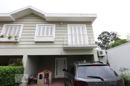 Casa de condomínio à venda com 171m², 3 quartos e 4 vagasfachada