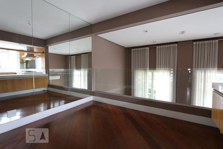 Casa de condomínio à venda com 171m², 3 quartos e 4 vagascopa