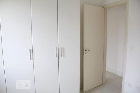 Apartamento à venda com 72m², 3 quartos e 2 vagasQuarto 2