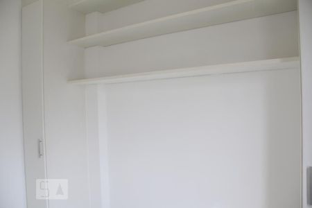 Apartamento à venda com 72m², 3 quartos e 2 vagasQuarto 2