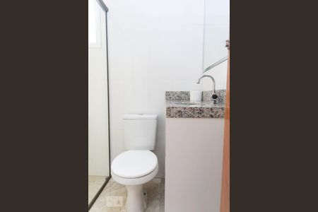 Apartamento à venda com 39m², 2 quartos e 1 vaga Apartamento à venda com 39m², 2 quartos e 1 vagaBanheiro