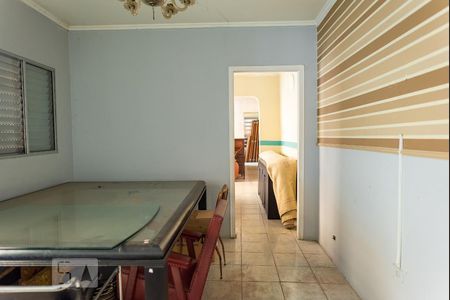 Sala de Estar de casa para alugar com 1 quarto, 175m² em Vila Antonina, São Paulo