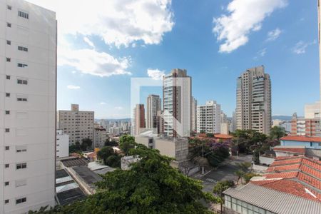 Sala de apartamento à venda com 2 quartos, 85m² em Sumaré, São Paulo
