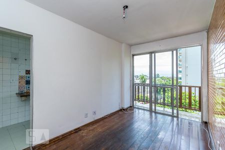 Sala de apartamento à venda com 2 quartos, 60m² em Penha, Rio de Janeiro