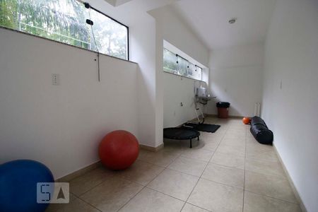Apartamento à venda com 80m², 3 quartos e 2 vagasAcademia