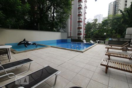 Apartamento à venda com 80m², 3 quartos e 2 vagasÁrea comum - Piscina