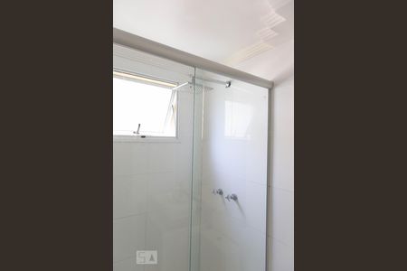 Apartamento à venda com 65m², 2 quartos e 1 vaga Apartamento à venda com 65m², 2 quartos e 1 vagaBanheiro da Suíte