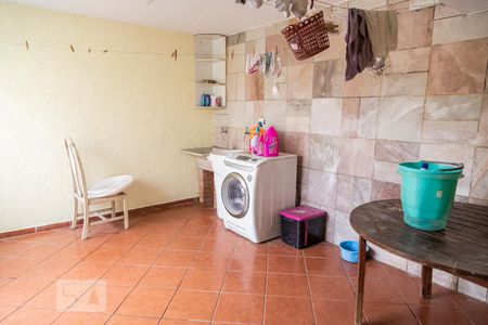 Casa à venda com 150m², 3 quartos e 4 vagas Casa à venda com 150m², 3 quartos e 4 vagasÁrea de Serviço