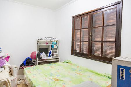 Casa à venda com 150m², 3 quartos e 4 vagas Casa à venda com 150m², 3 quartos e 4 vagasQuarto 2