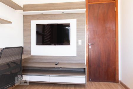 Quarto 1 de apartamento para alugar com 3 quartos, 67m² em Petrópolis, Porto Alegre