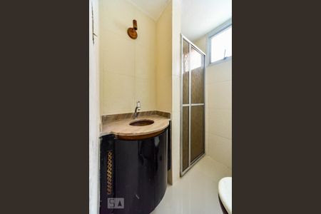 Banheiro Social de apartamento para alugar com 2 quartos, 54m² em Demarchi, São Bernardo do Campo