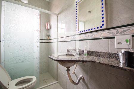 Casa à venda com 200m², 3 quartos e 6 vagas Casa à venda com 200m², 3 quartos e 6 vagasBanheiro da Suíte 2