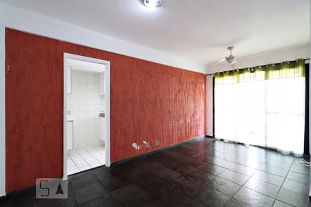Sala de apartamento para alugar com 2 quartos, 70m² em Recreio dos Bandeirantes, Rio de Janeiro