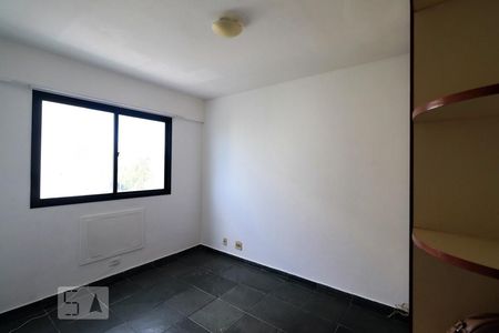 Suíte de apartamento para alugar com 2 quartos, 70m² em Recreio dos Bandeirantes, Rio de Janeiro