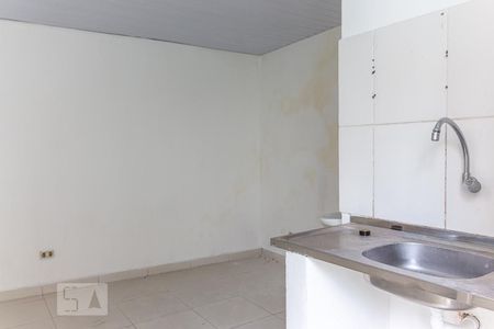 Sala/Quarto de casa para alugar com 1 quarto, 18m² em Bosque da Saúde, São Paulo