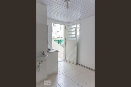 Sala/Quarto de casa para alugar com 1 quarto, 18m² em Bosque da Saúde, São Paulo