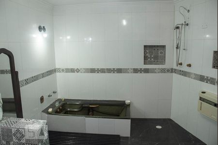 Casa à venda com 300m², 4 quartos e 2 vagas Casa à venda com 300m², 4 quartos e 2 vagasSuite do Quarto 2