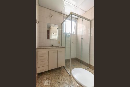 Banheiro de apartamento para alugar com 3 quartos, 280m² em Ipiranga, Belo Horizonte