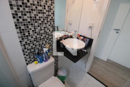 Casa à venda com 130m², 3 quartos e 4 vagasQuarto 1 - Banheiro