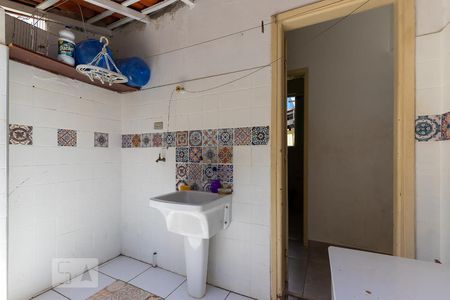 Casa à venda com 85m², 2 quartos e 2 vagasÁrea de serviço