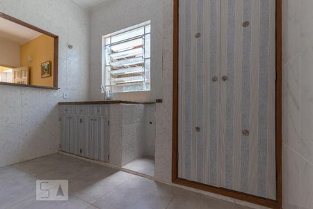 Casa à venda com 85m², 2 quartos e 2 vagasCozinha