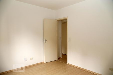 Quarto 2 de apartamento à venda com 2 quartos, 88m² em Jardim Maria Rosa, Taboão da Serra