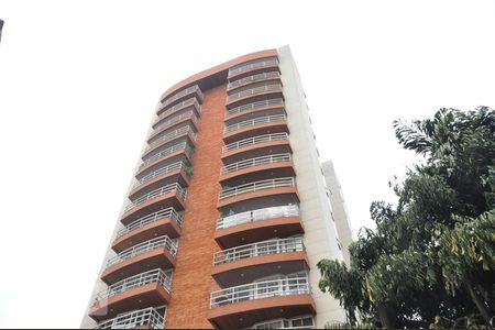 Apartamento à venda com 49m², 1 quarto e 2 vagasFachada