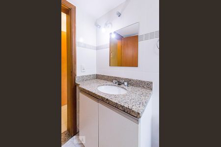 Casa à venda com 350m², 10 quartos e 5 vagasBanheiro