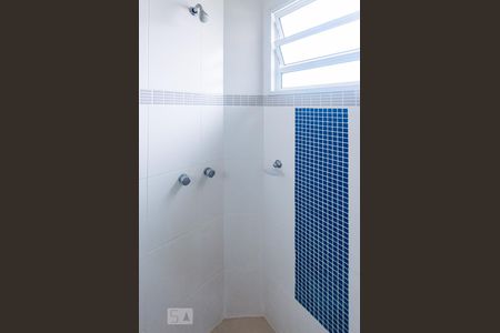 Casa à venda com 350m², 10 quartos e 5 vagasBanheiro Suíte 4