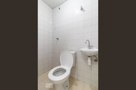 Apartamento para alugar com 127m², 3 quartos e 2 vagas Apartamento para alugar com 127m², 3 quartos e 2 vagasBanheiro de Serviço