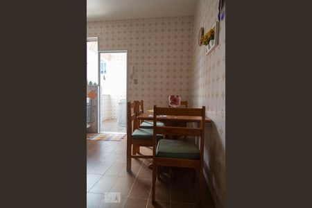 Apartamento à venda com 80m², 2 quartos e 1 vagacozinha