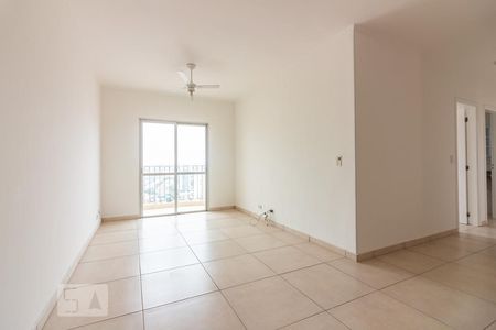 Sala de apartamento à venda com 3 quartos, 78m² em Vila Yara, Osasco