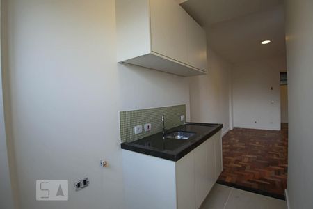 Cozinha de apartamento para alugar com 1 quarto, 42m² em Bela Vista, São Paulo