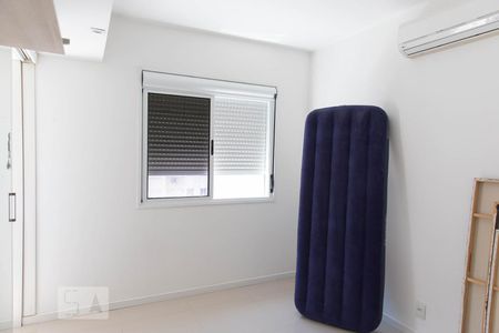 Quarto  de apartamento à venda com 2 quartos, 65m² em Vila Ipiranga, Porto Alegre