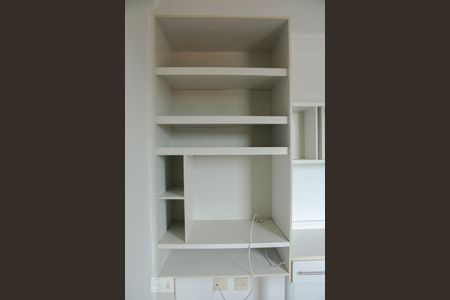 Apartamento à venda com 182m², 4 quartos e 2 vagasQuarto 2