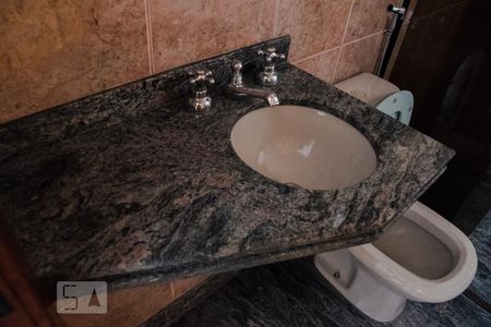 Apartamento à venda com 182m², 4 quartos e 2 vagasBanheiro 2