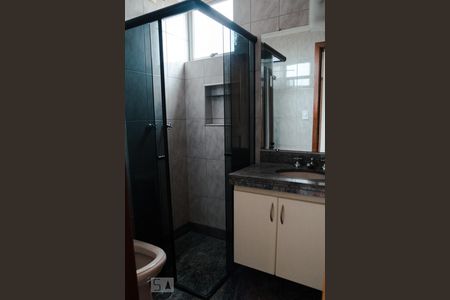Apartamento à venda com 182m², 4 quartos e 2 vagasBanheiro 1